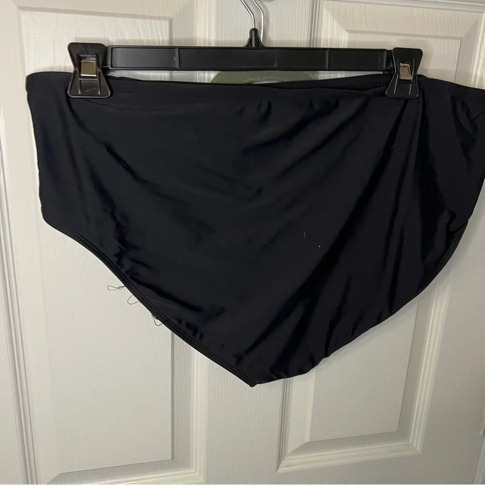Catalina Black Swim Bottoms 2X - Picture 4 of 6